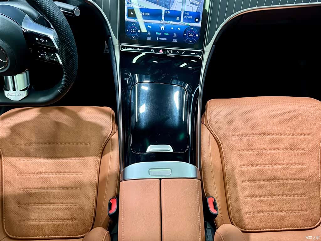 Mercedes-Benz GLC, 2024 28
