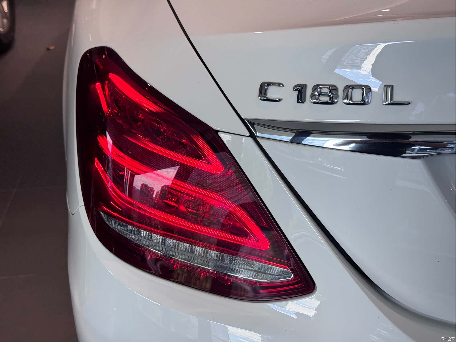 Mercedes-Benz C-Class, 2016 12