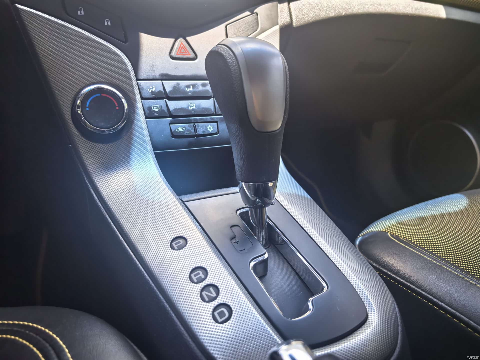 Chevrolet SE, 2011 11