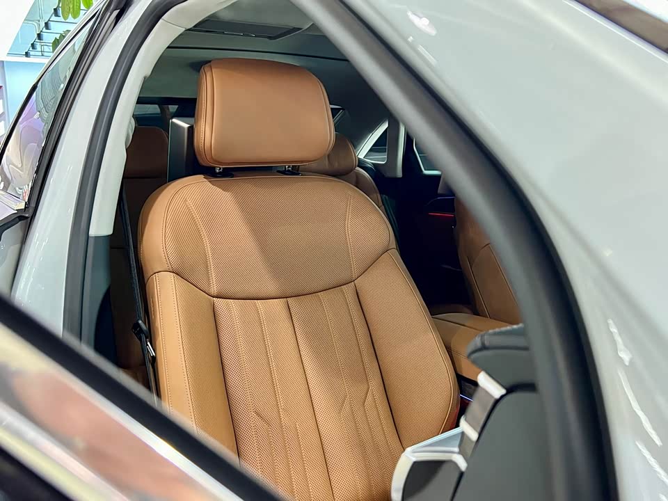 Audi A8 Audi A8