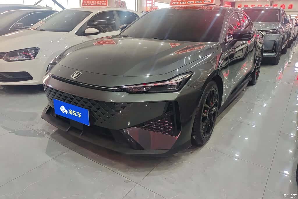 Changan UNI-V, 2025 1