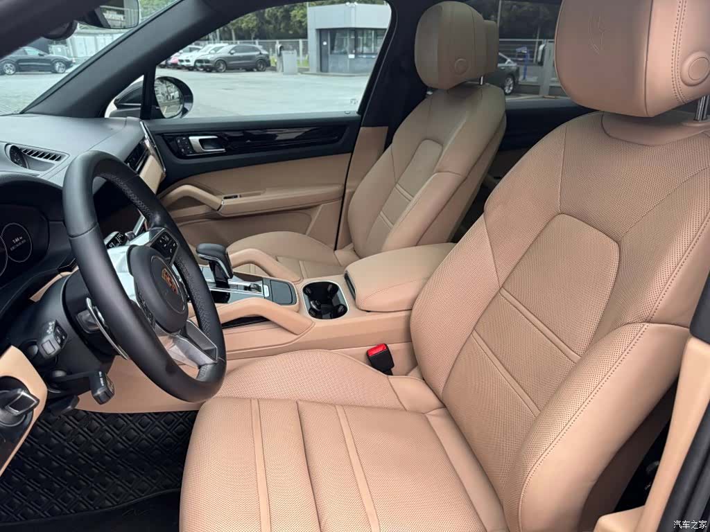 Porsche Cayenne, 2022 6