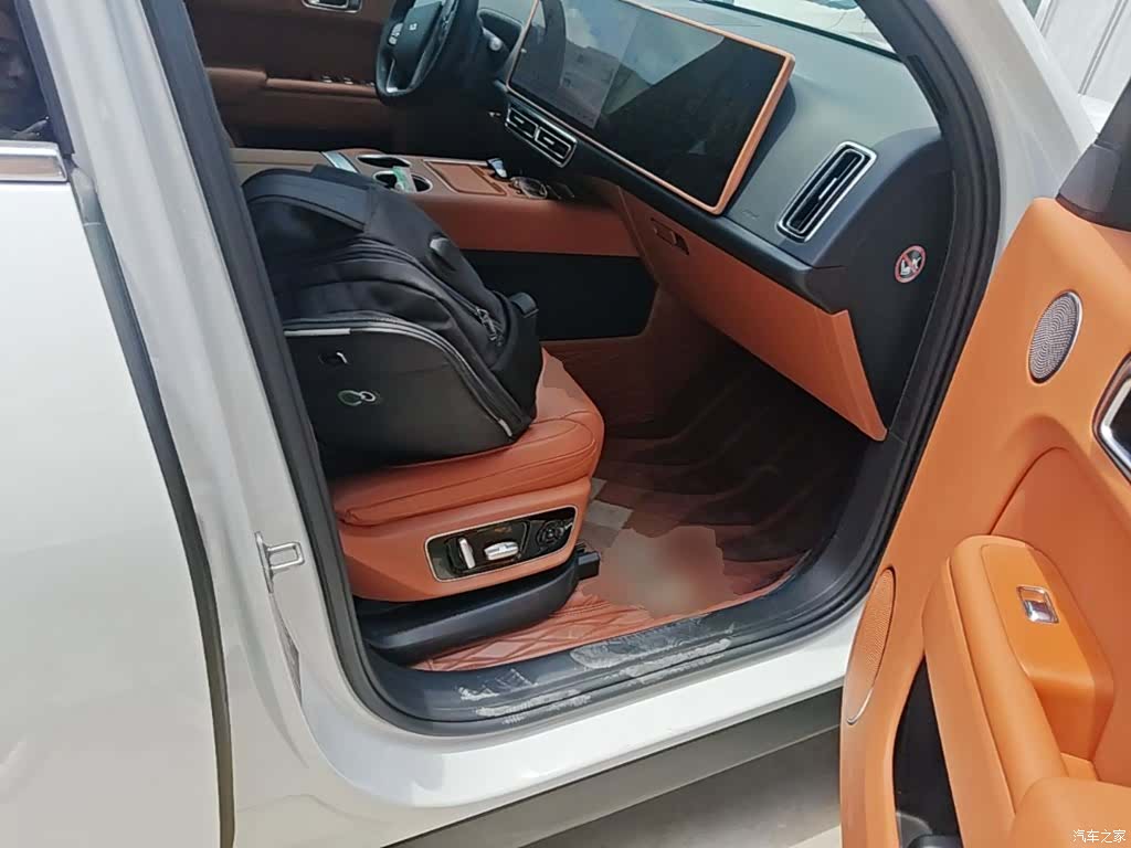 Li Auto L7, 2024 25