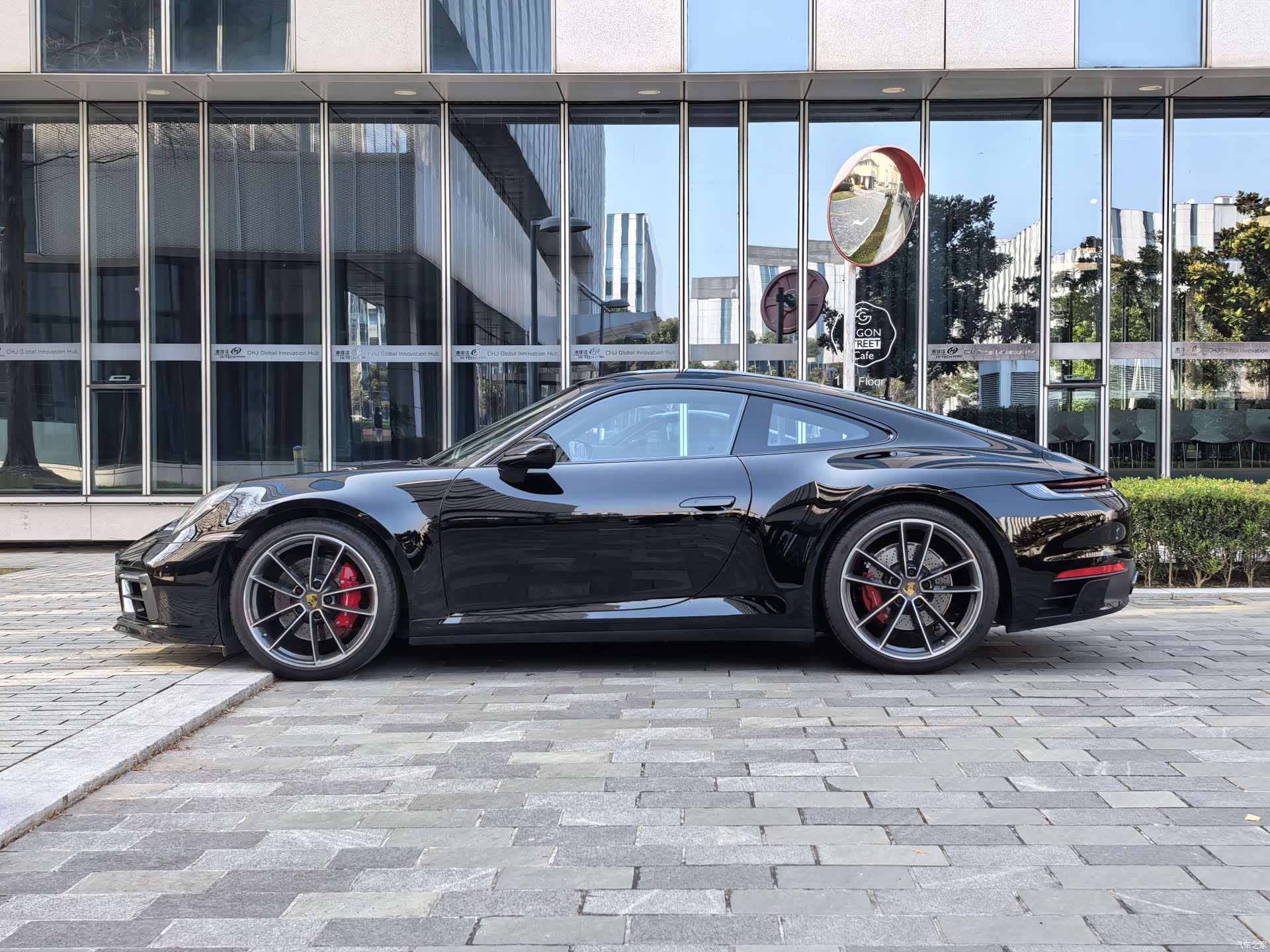Porsche 911, 2021 6