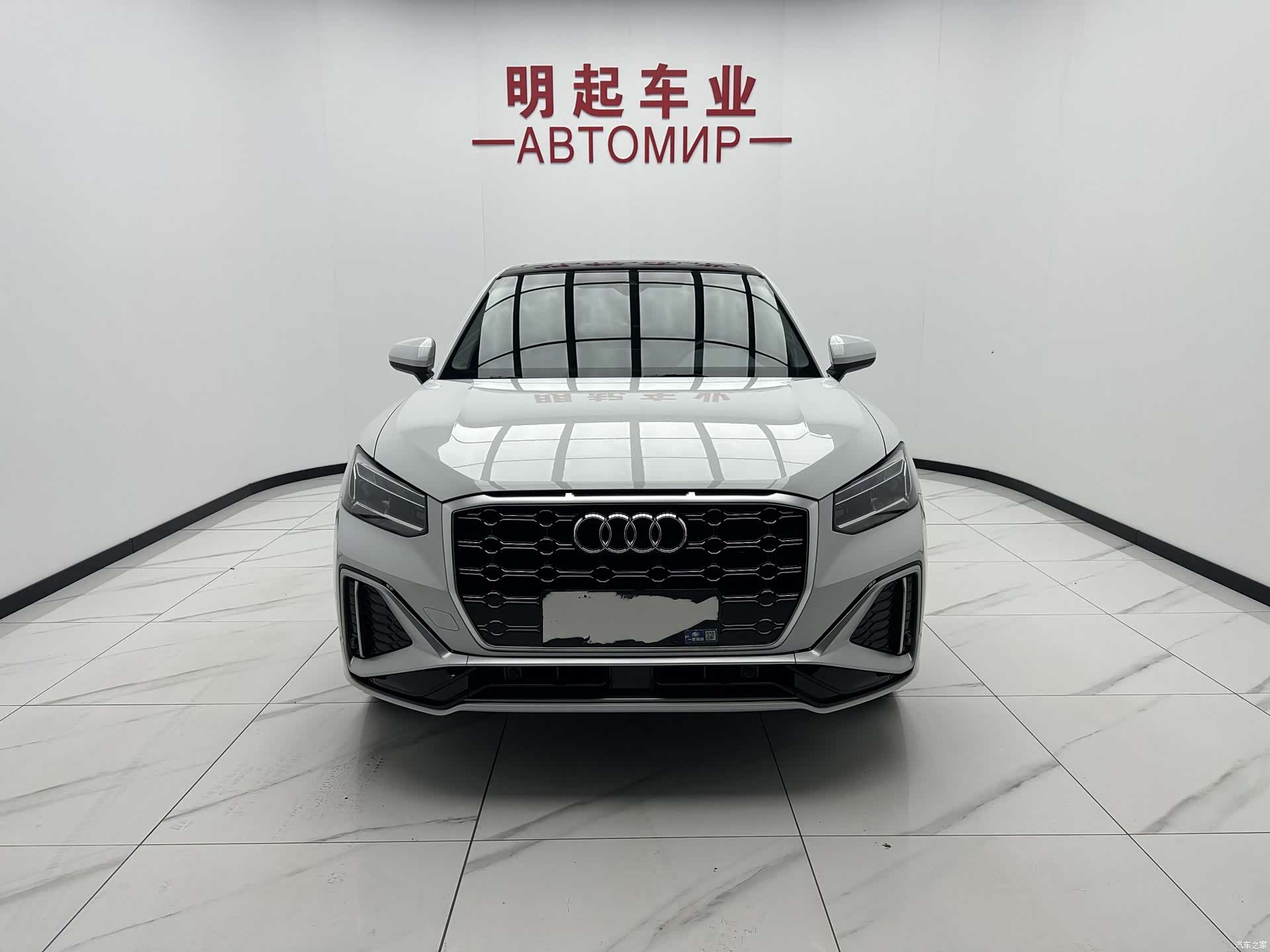 Audi Q2L, 2022 2