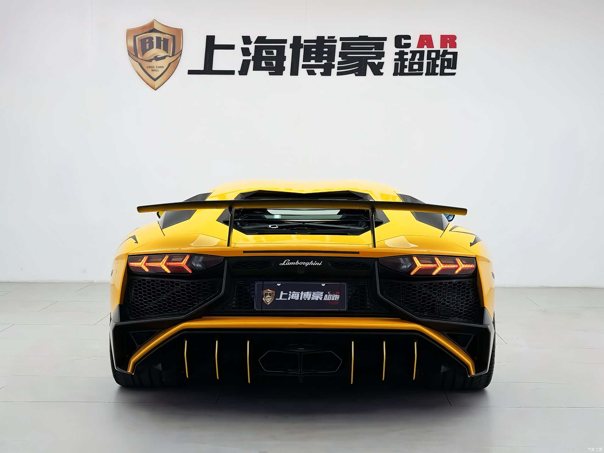 Lamborghini Aventador, 2016 все фото