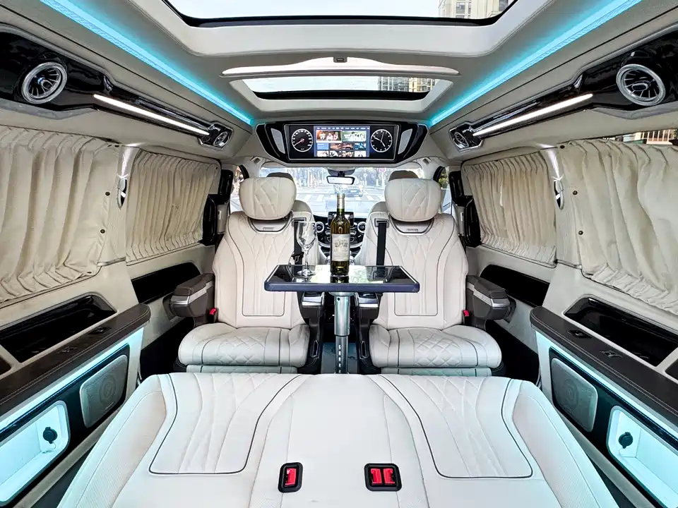 Mercedes-Benz V-class Mercedes-Benz V-class