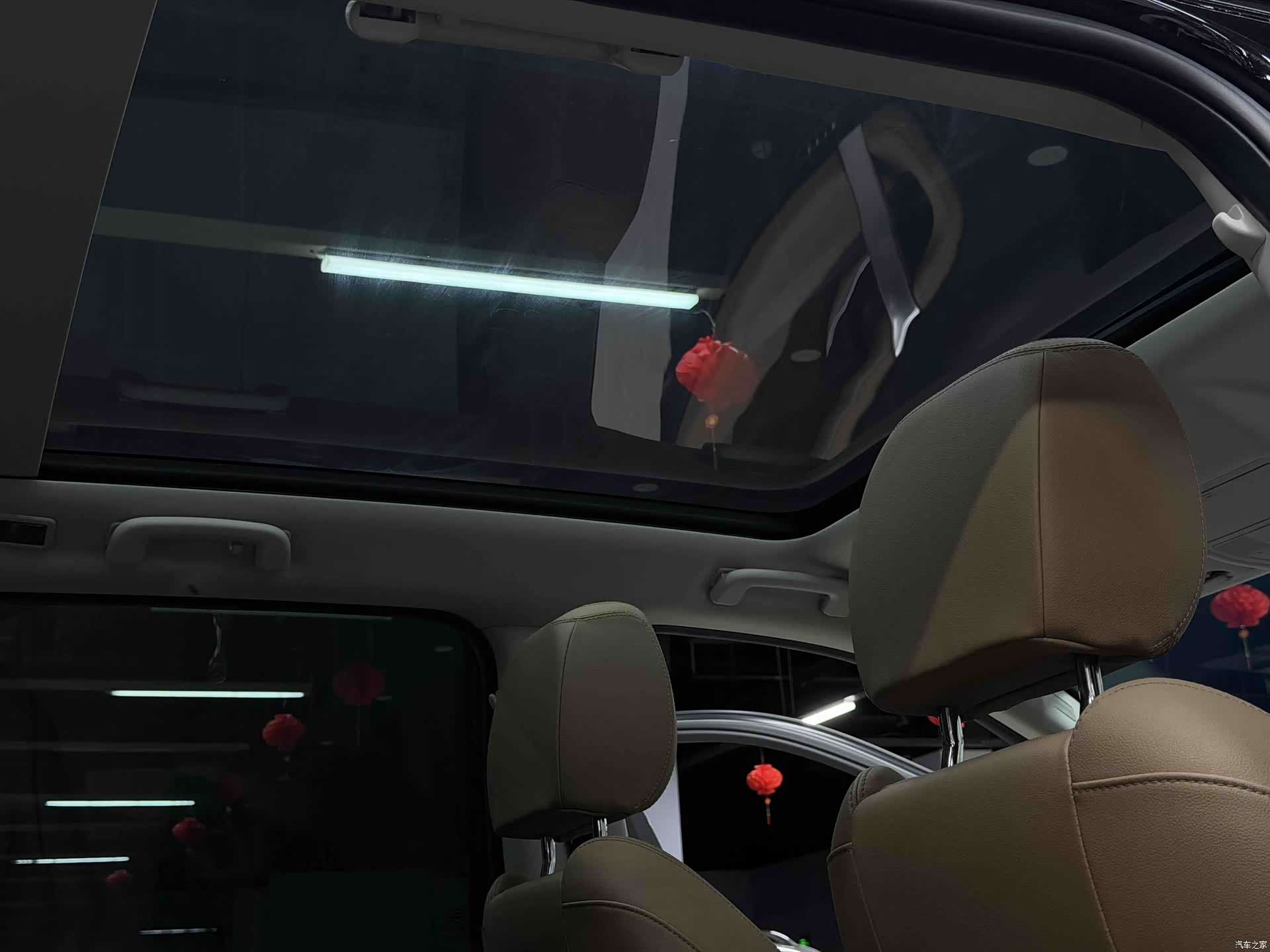 Land Rover Discovery, 2024 8