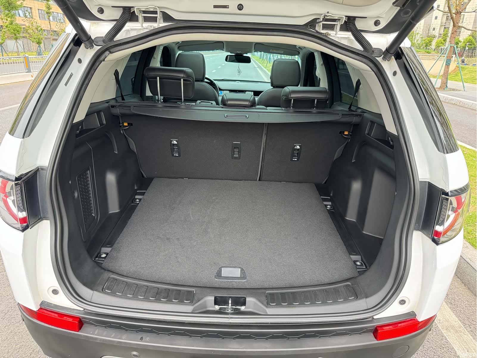 Land Rover Discovery, 2016 11