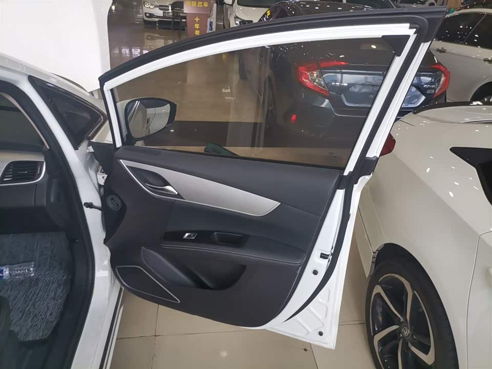 BYD Song MAX BYD Song MAX