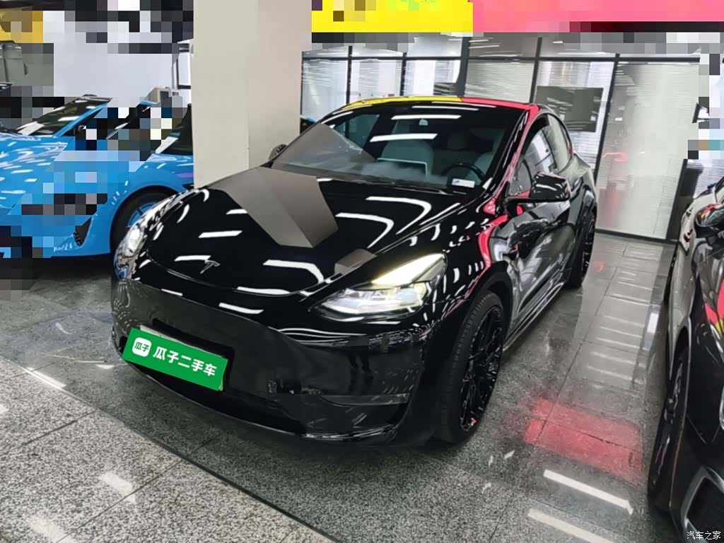 Tesla Model Y, 2021 1