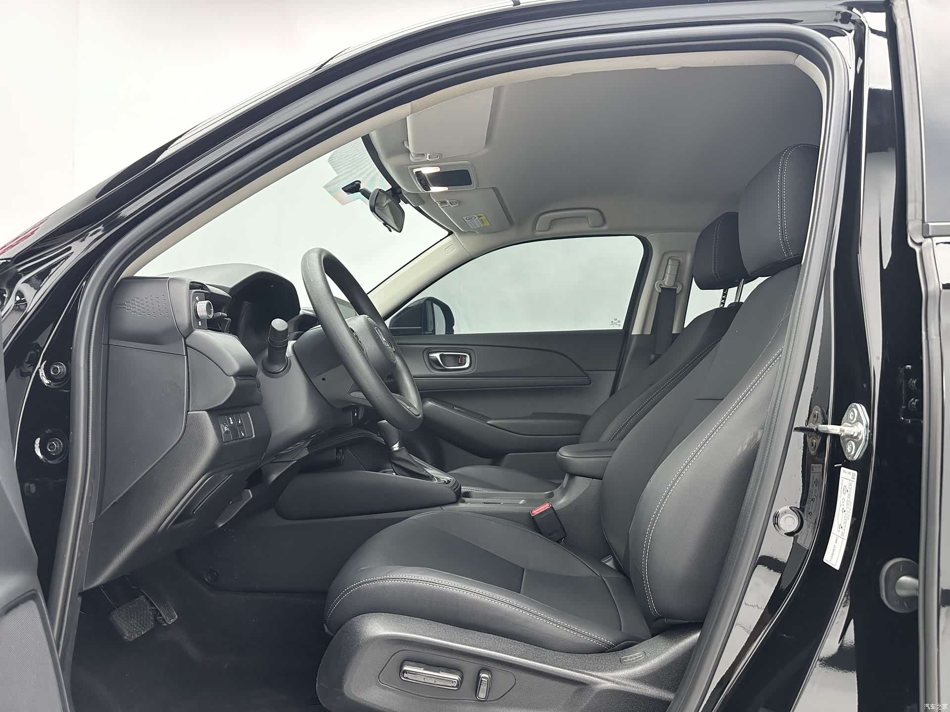 Honda XR-V, 2023 все фото