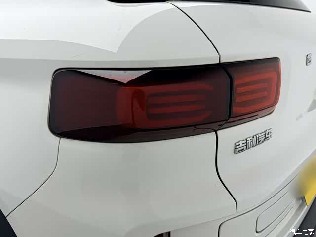 Geely Icon, 2023 16