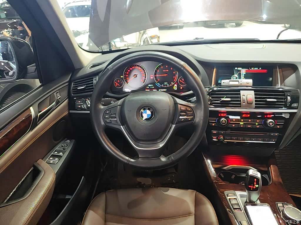 BMW X3, 2015 11