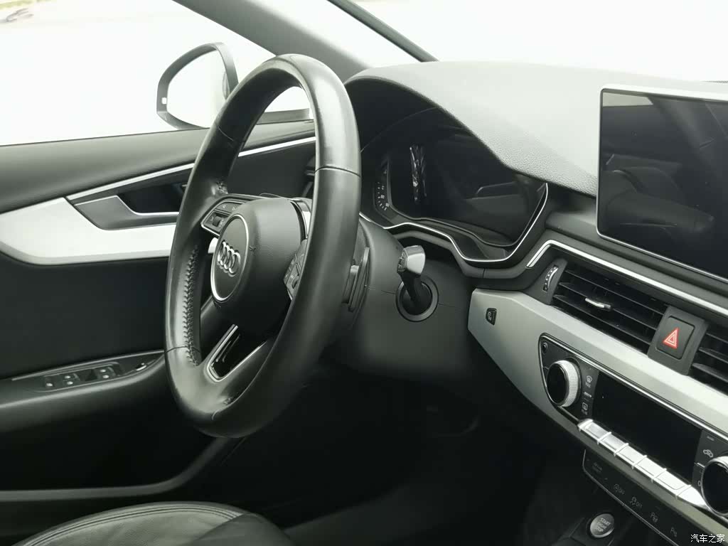 Audi A4L, 2020 22