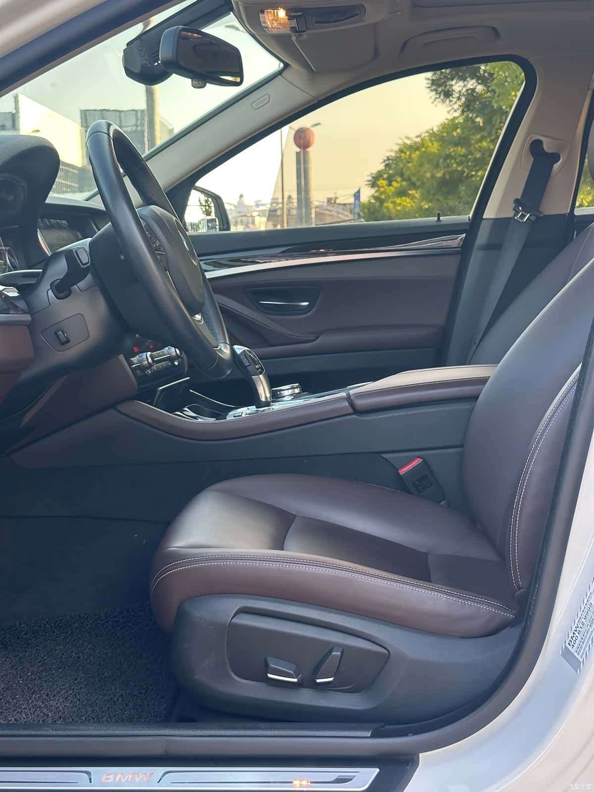 BMW 5 Series, 2015 9