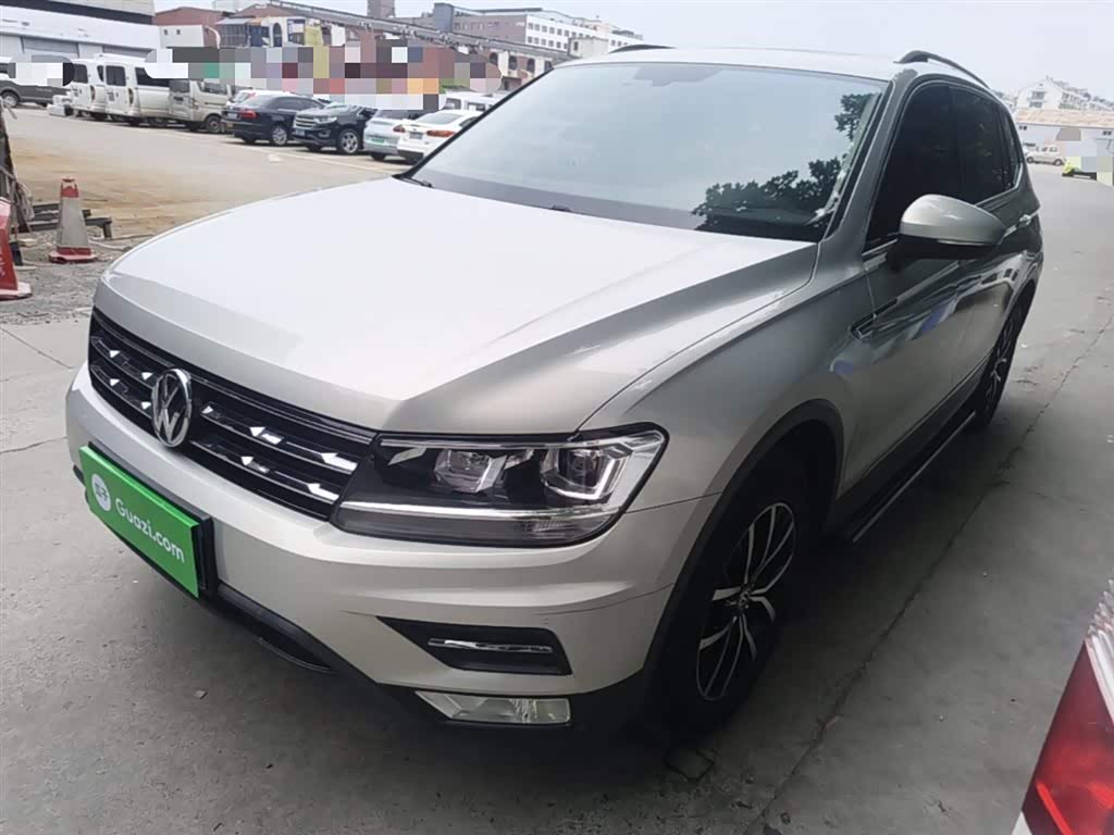 Volkswagen Tiguan L
