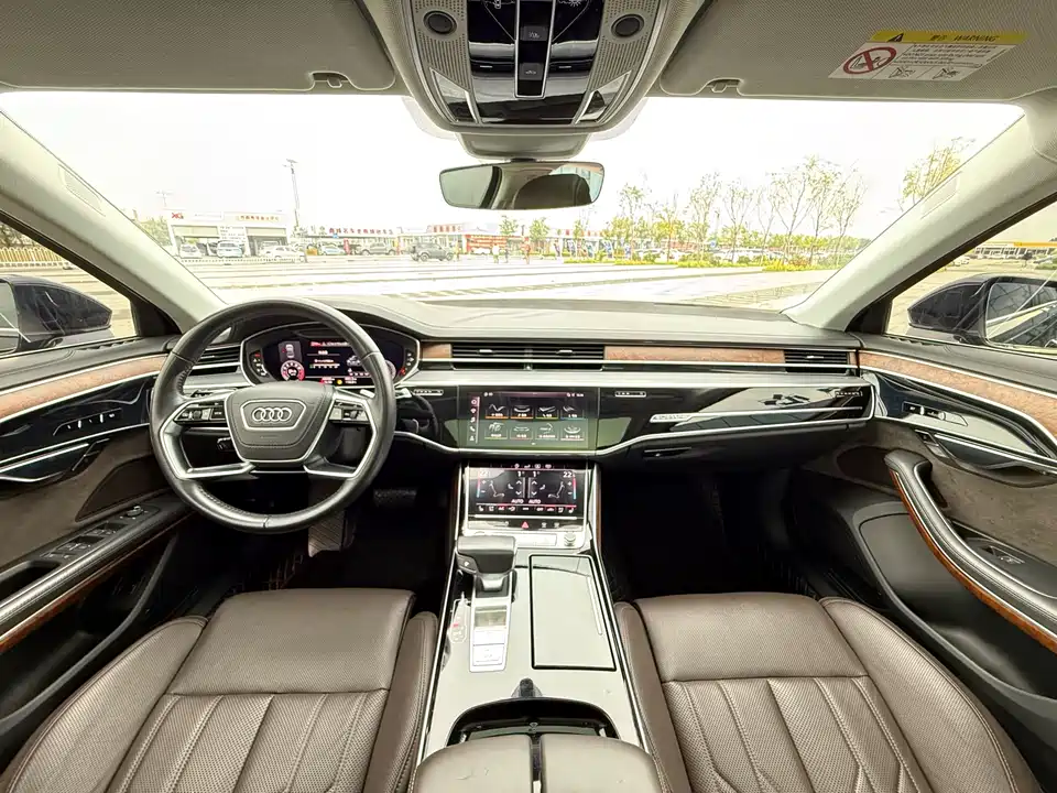 Audi A8 Audi A8