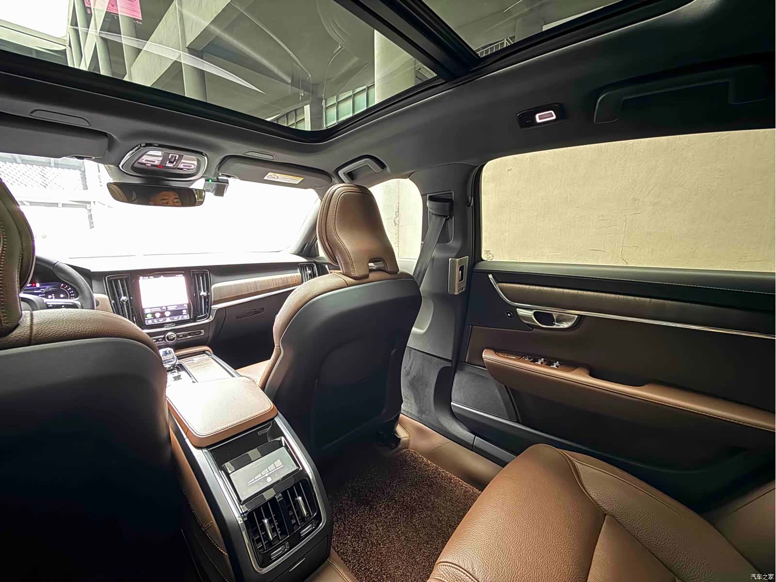 Volvo S90, 2024 10