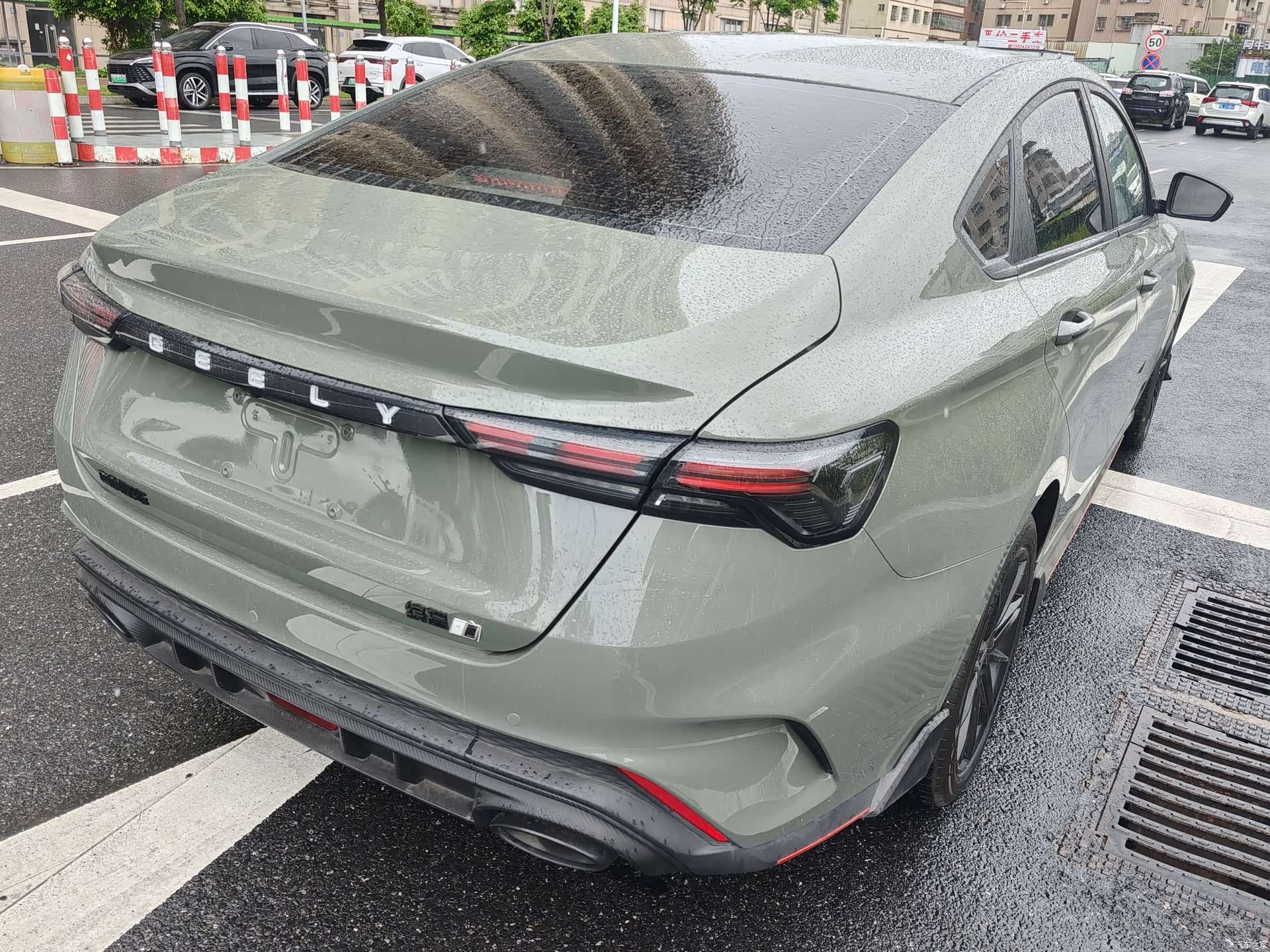 Geely Binray, 2023 10