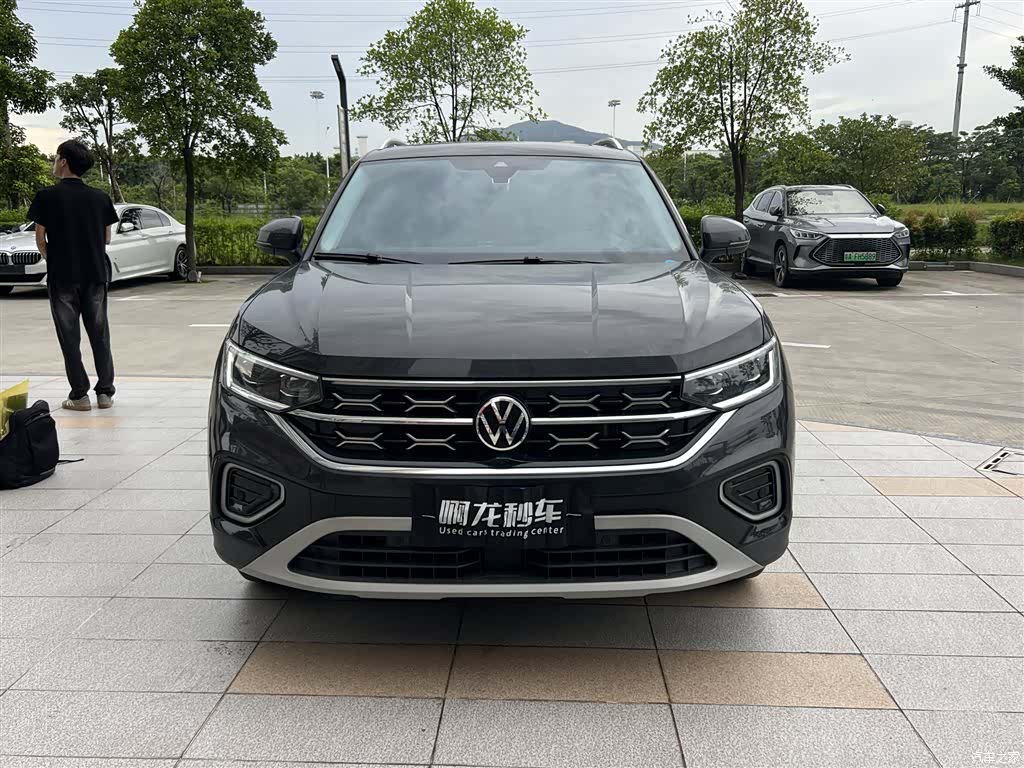 Volkswagen Tayron, 2025 2