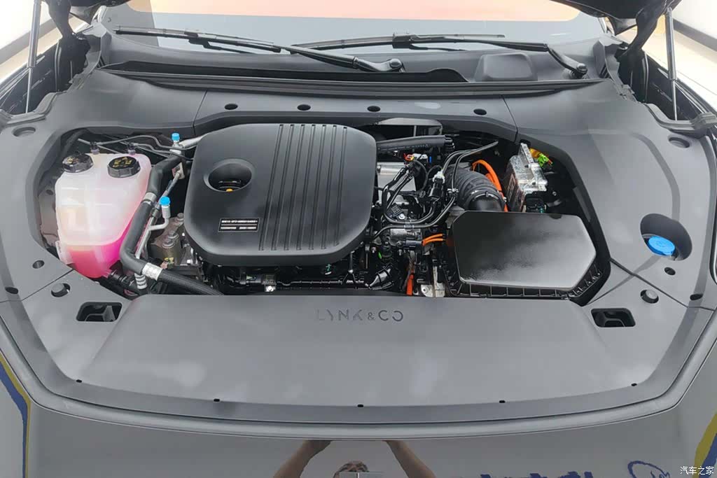 Lynk & Co 02, 2025 10