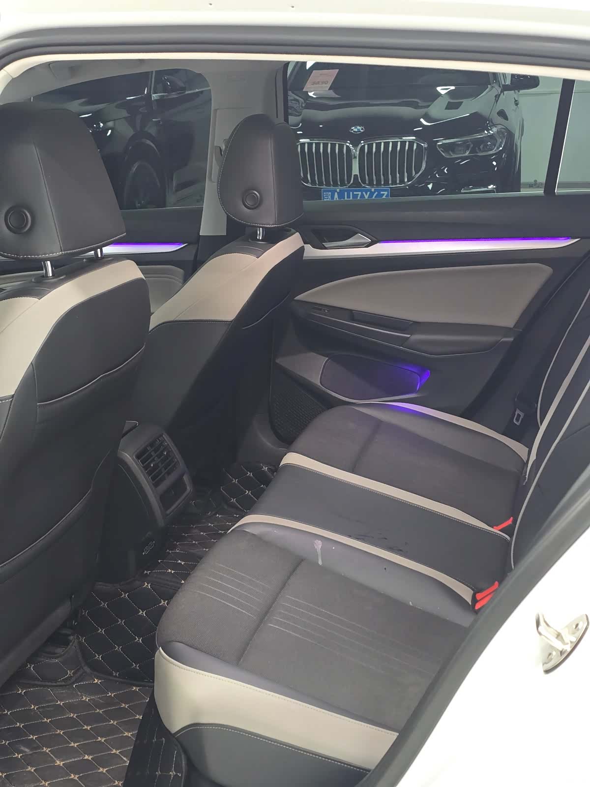 Volkswagen Golf, 2020 7