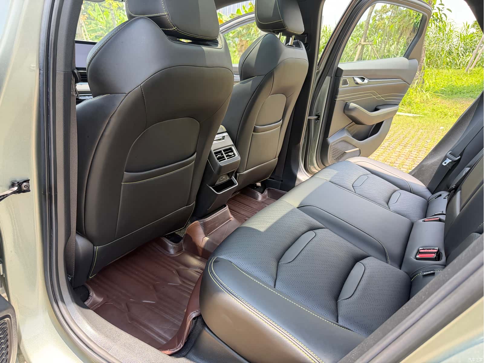 Geely Preface, 2023 10