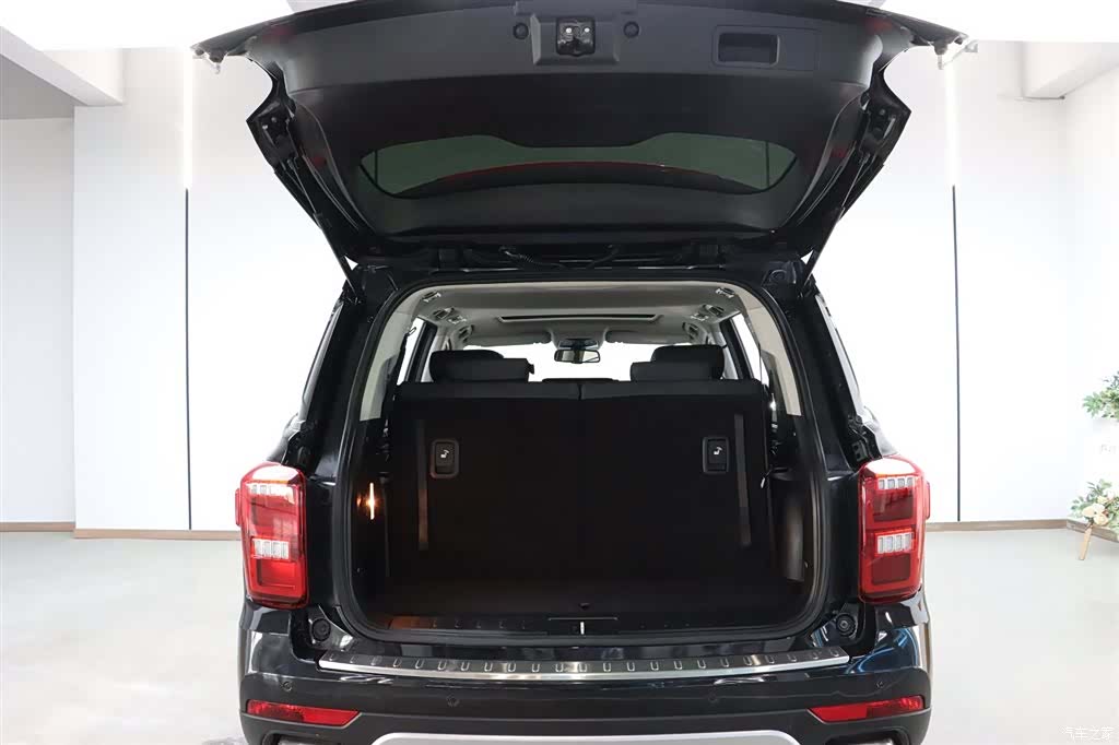 Trumpchi GS8, 2019 29