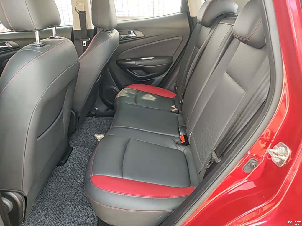 Changan CS15, 2016 17