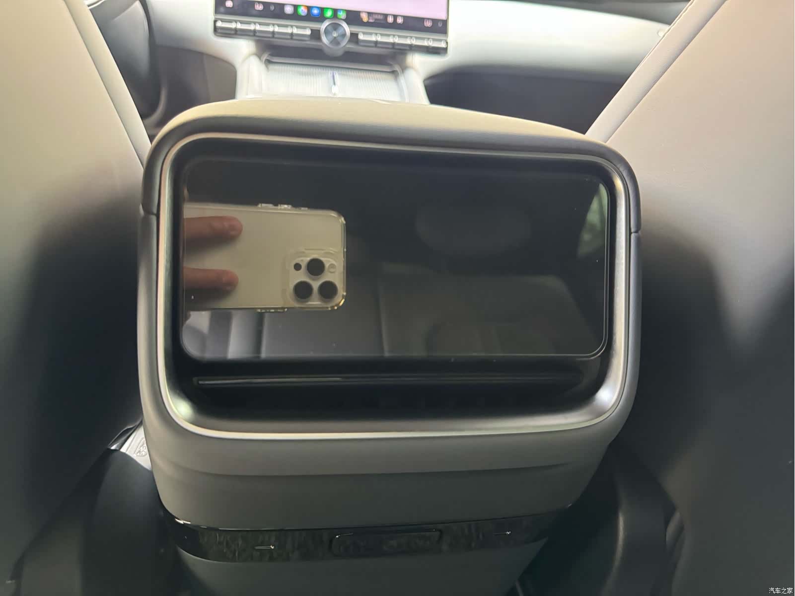 Xiaomi YU7, 2026 29