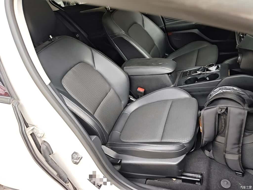 Ford Focus, 2019 25