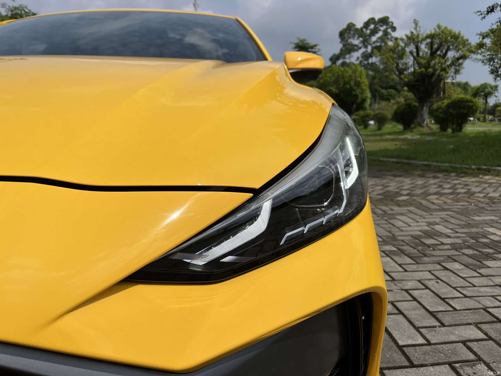 MG MG5, 2021 8