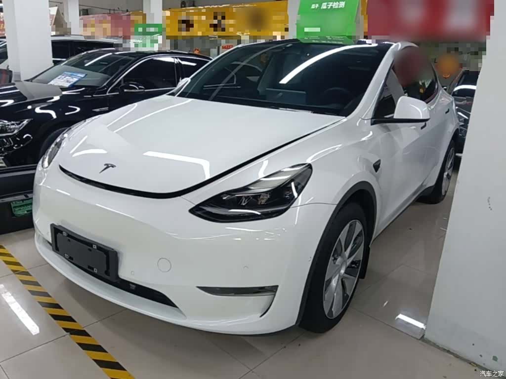 Tesla Model Y, 2021 2