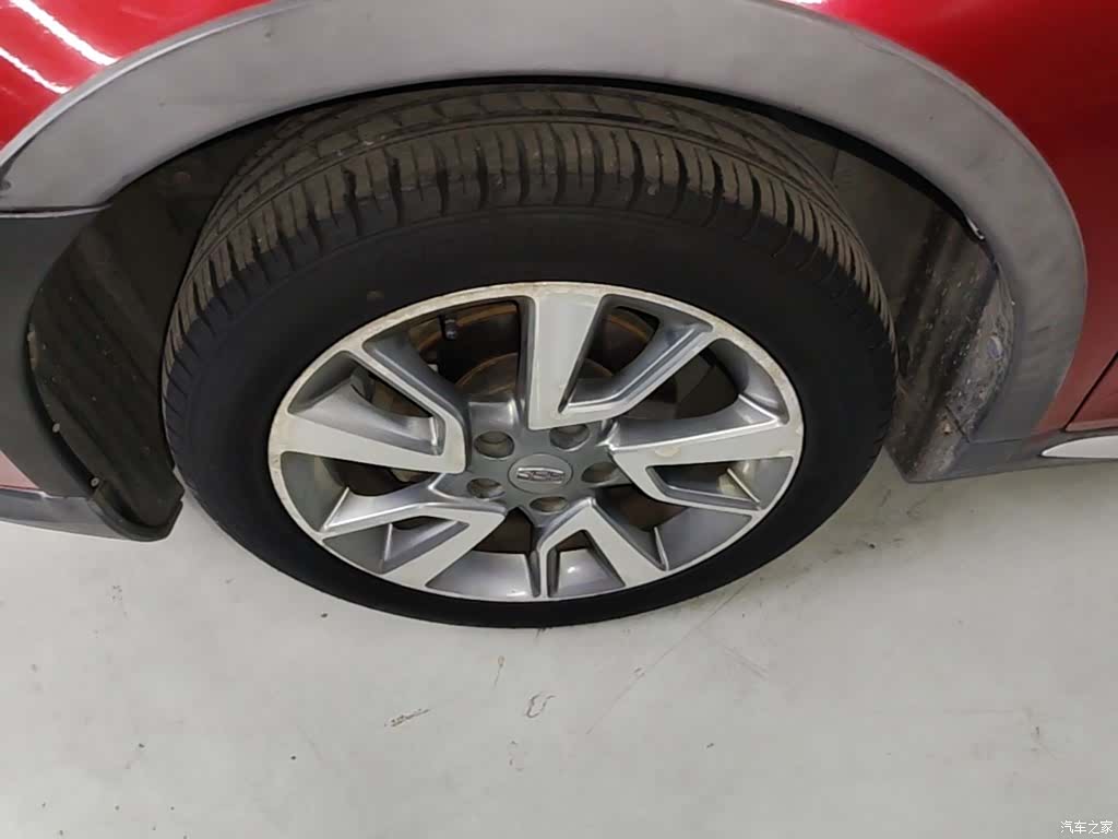 Geely S1, 2018 23