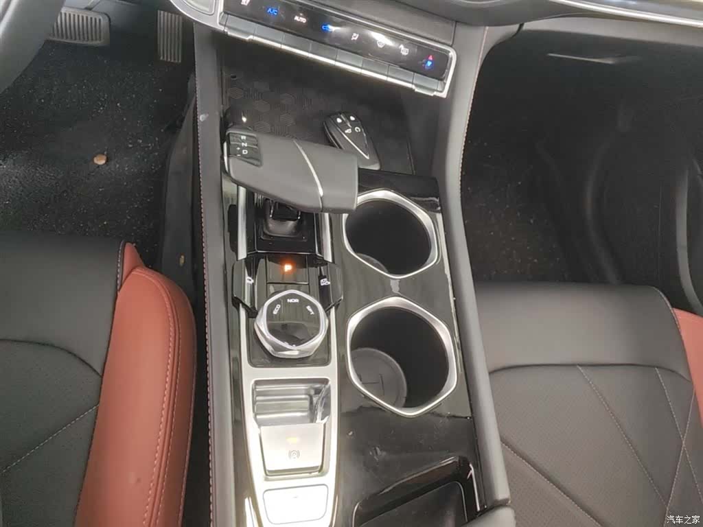 Changan Eado, 2023 14