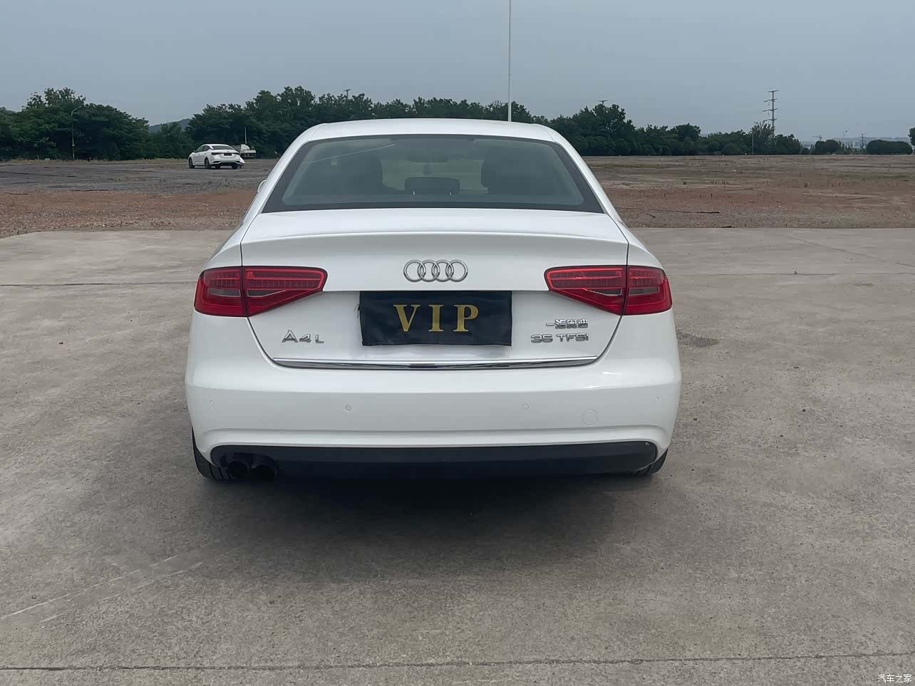 Audi A4L, 2013 4