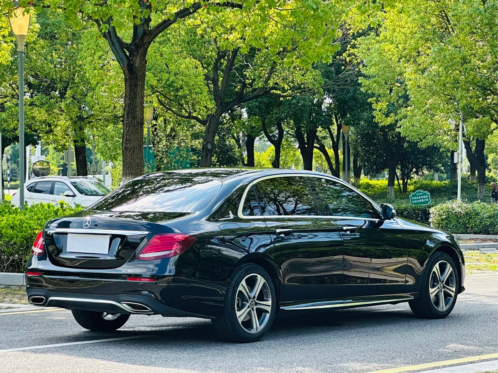Mercedes-Benz E-Class, 2020 7