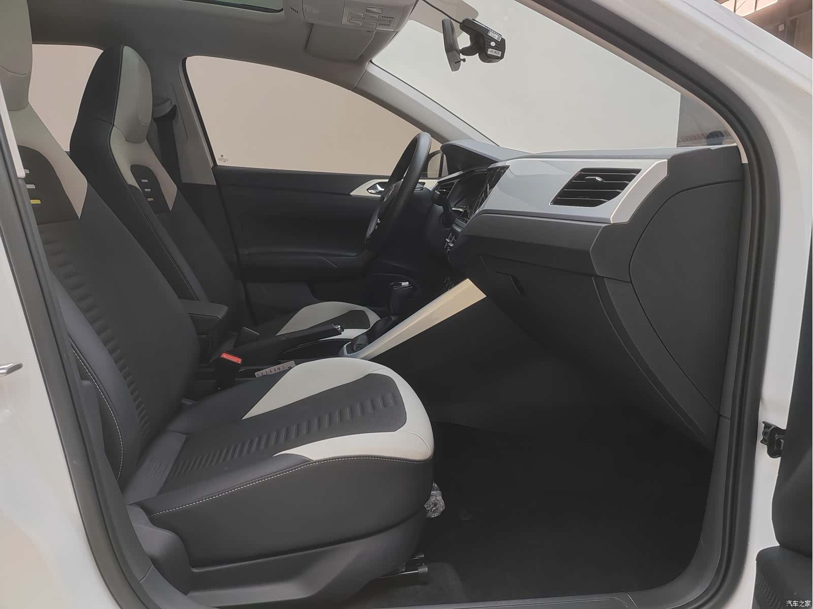 Volkswagen Polo, 2022 22