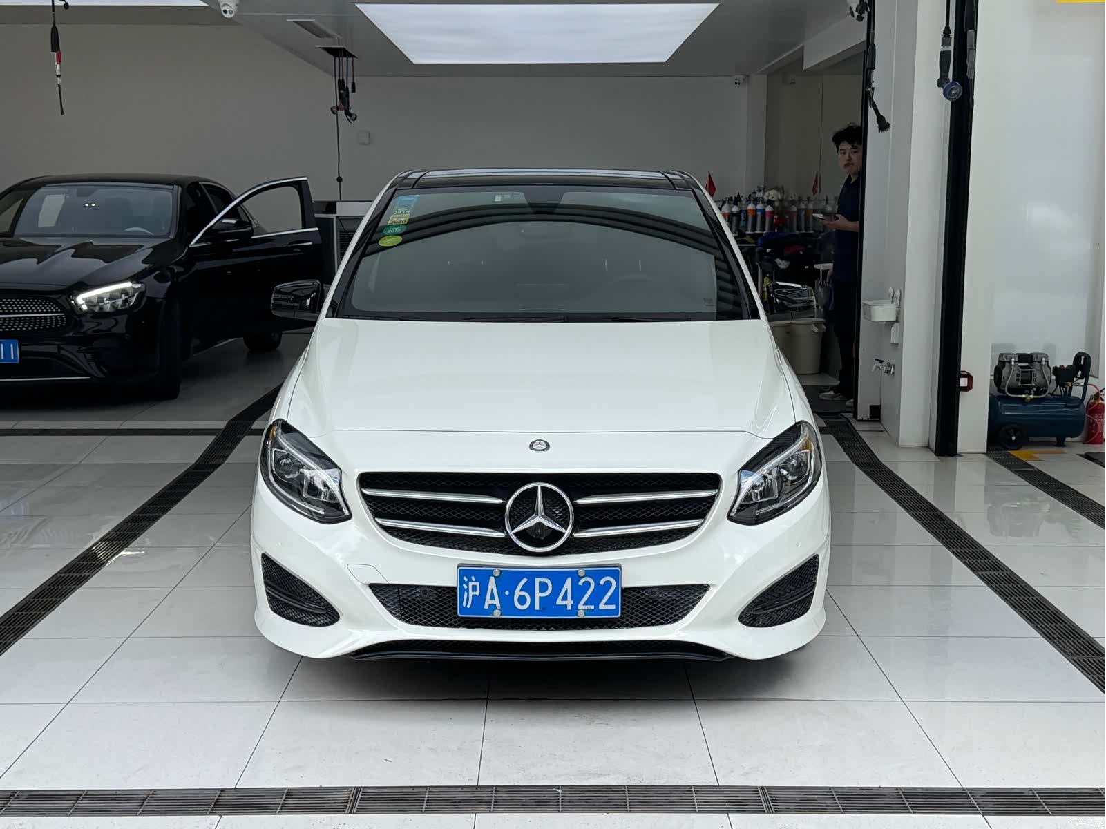 Mercedes-Benz B-Class, 2016 1