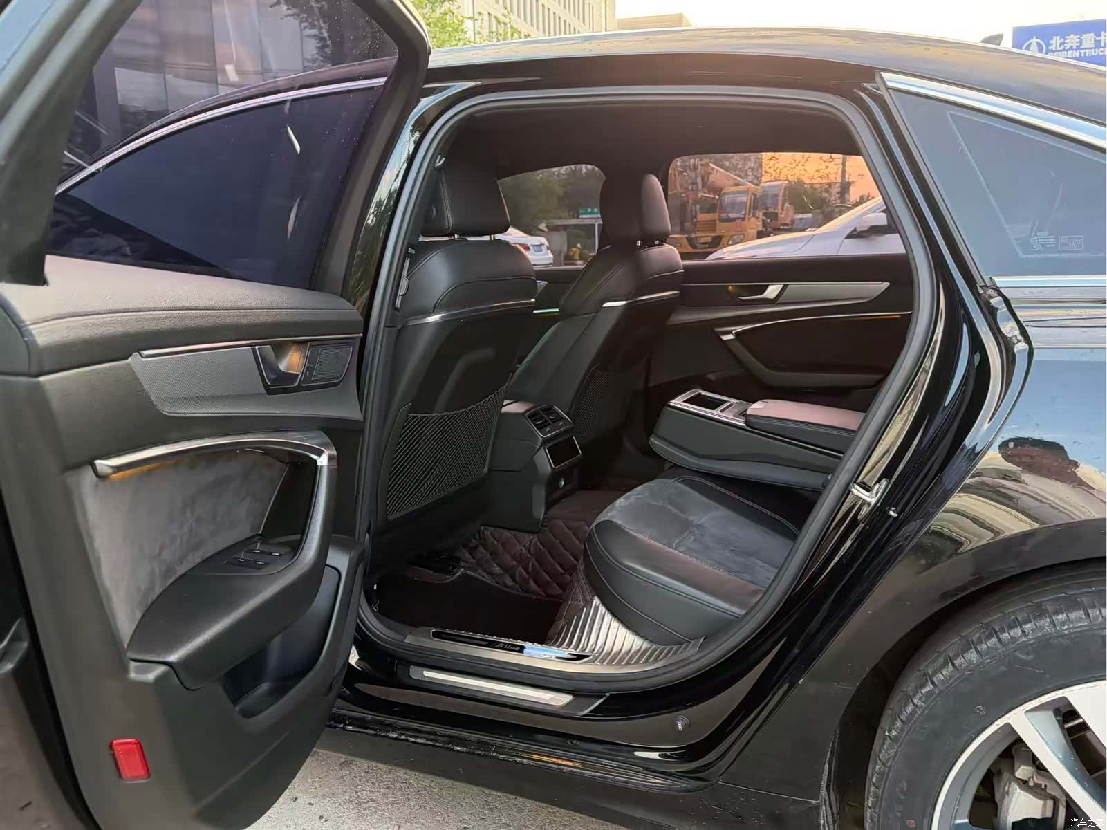 Audi A6L, 2019 6
