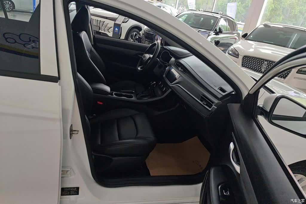 Geely Emgrand, 2021 8