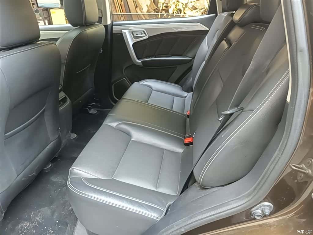 Geely X6, 2017 17