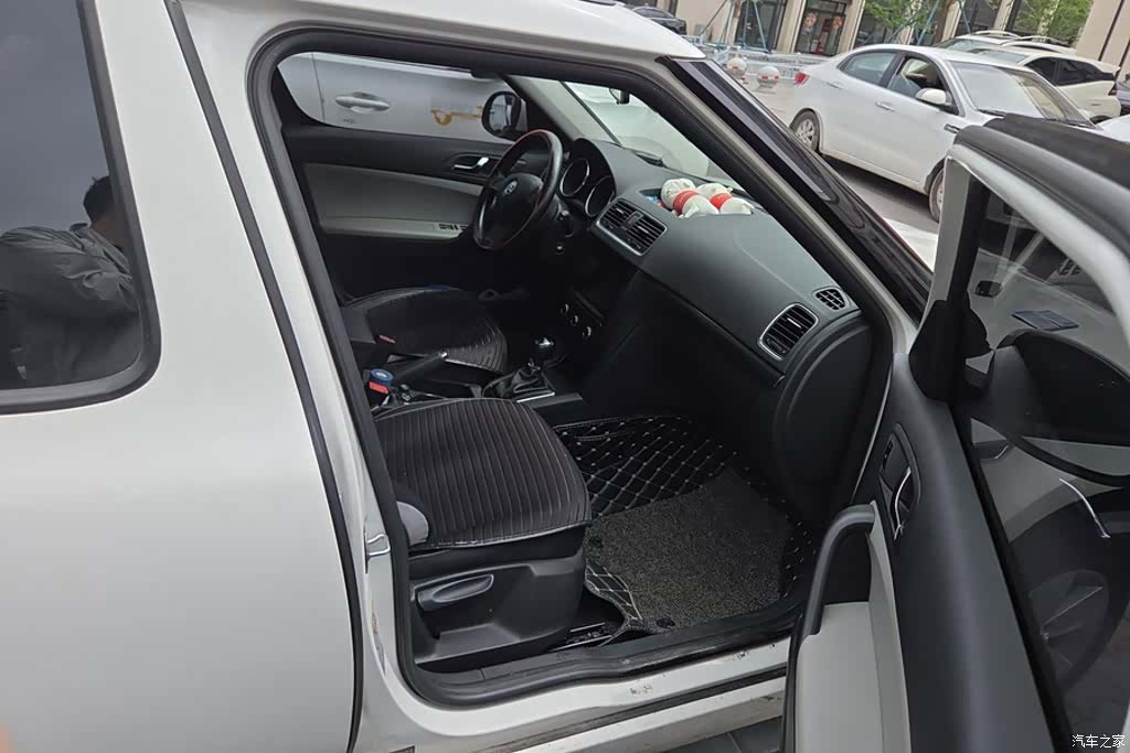 Skoda Yeti, 2018 8