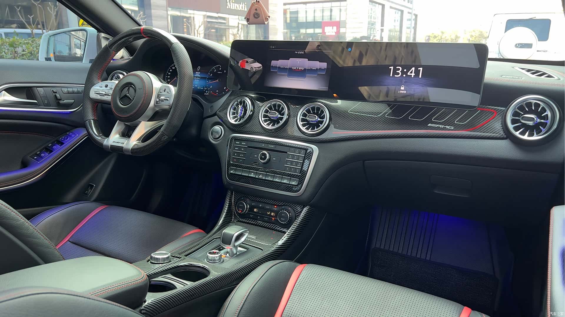 Mercedes-Benz GLA, 2016 15