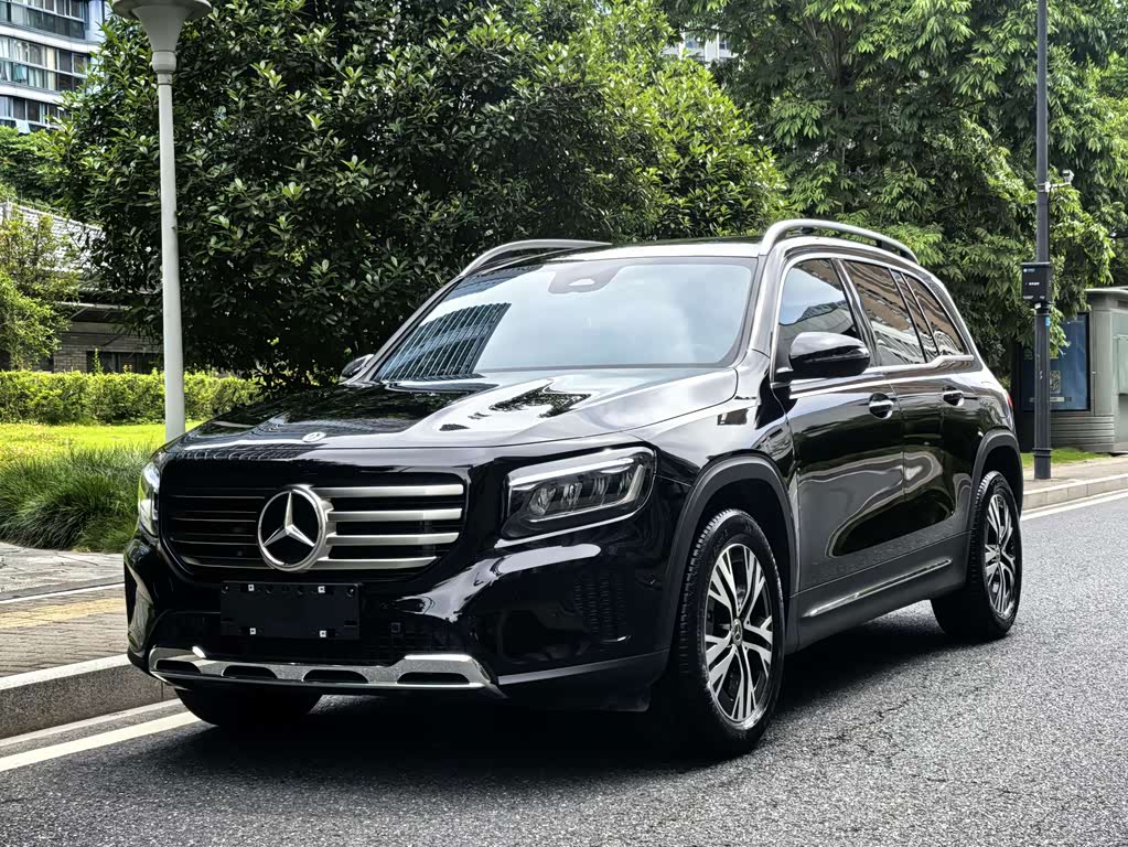 Mercedes-Benz GLB