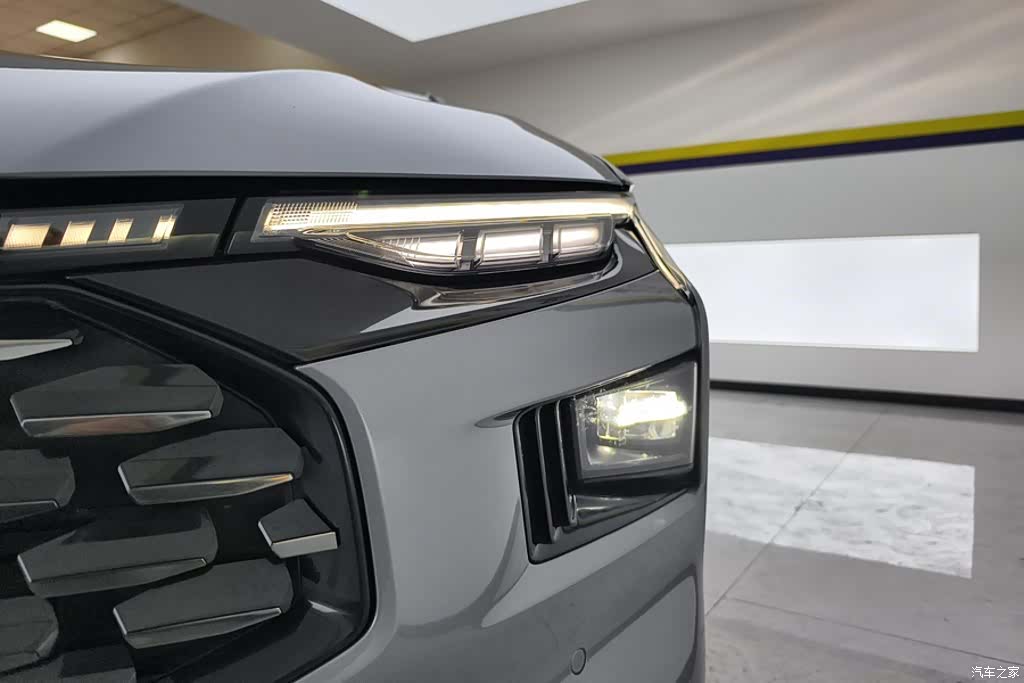 Ford Mondeo, 2022 все фото