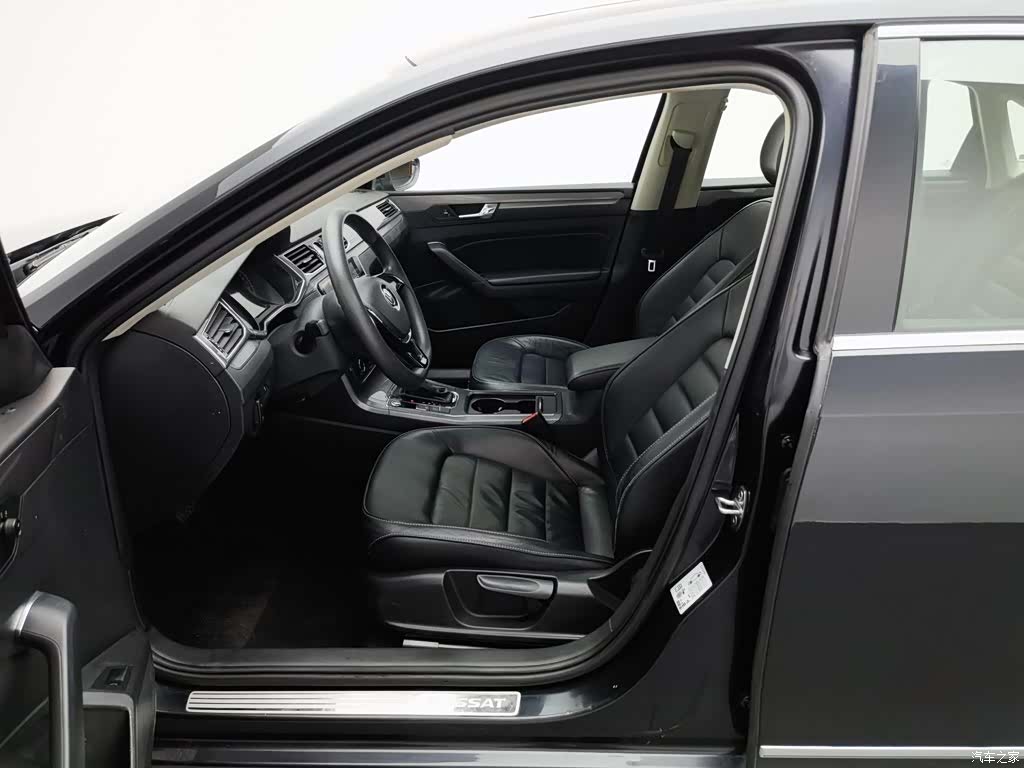 Volkswagen Passat, 2018 8