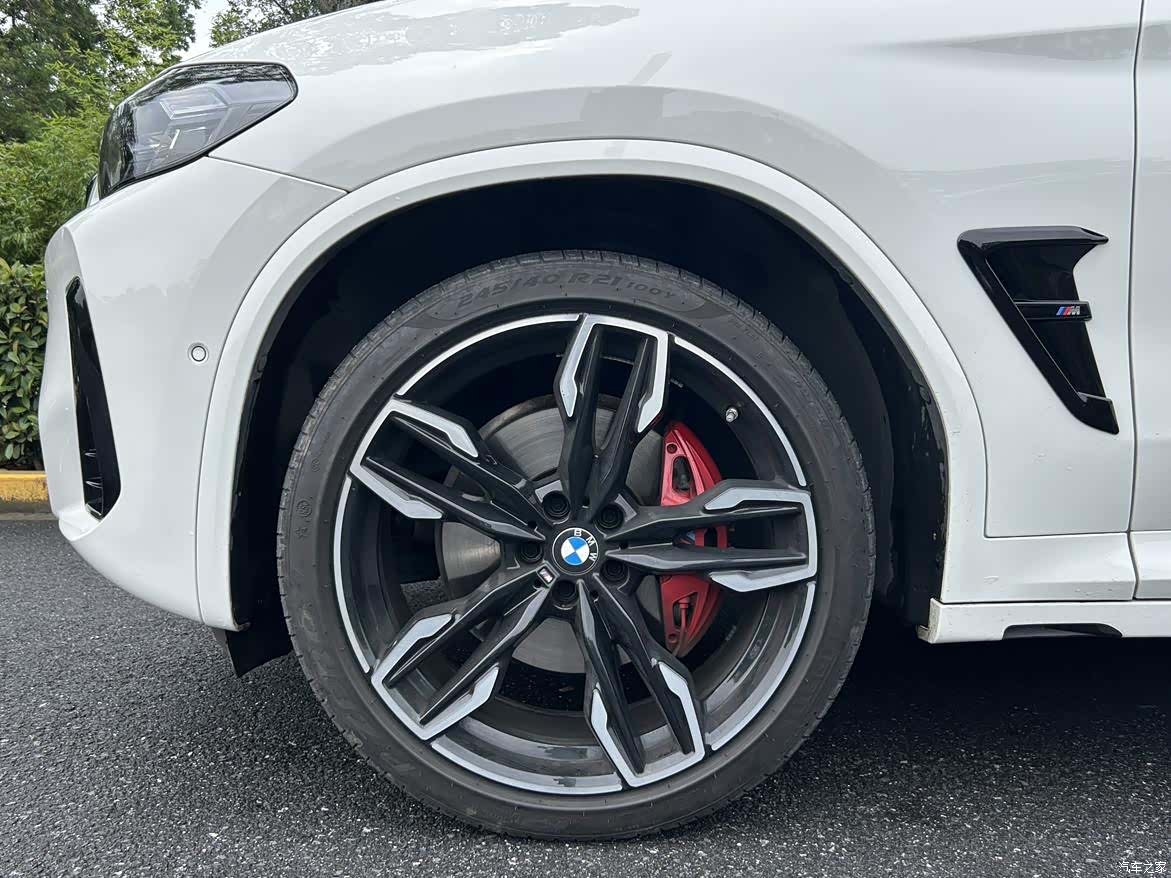 BMW X4, 2025 8