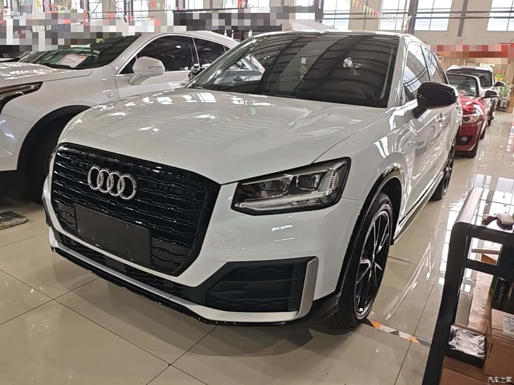 Audi Q2L, 2020 2